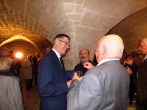 Le Vin d'Honneur de l'Inauguration dans les caves du Château Charles KIDDLE, Eddy De BRUYNE et Michel LETAILLIEUR